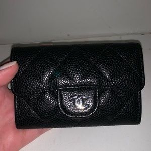 COPY - AUTHENTIC GUARANTEED 100% CHANEL CARD HOLDER